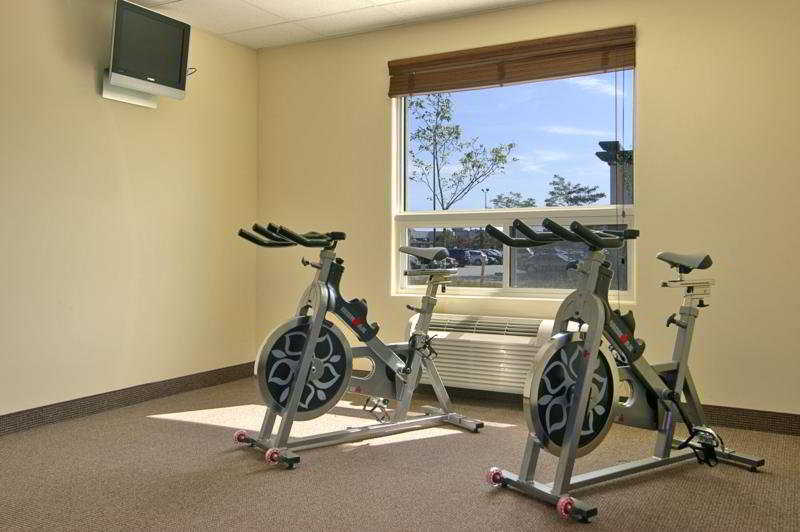 Super 8 By Wyndham South Hotel 2*