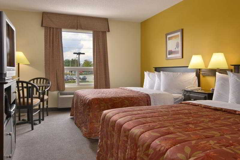 Super 8 By Wyndham South 2*